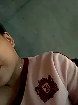 Ngoclan2k online show from November 22, 2025, 4:55 am