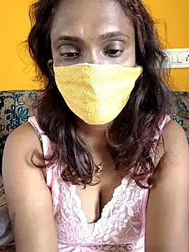 Queen-dhivya online show from April 16, 2026, 4:02 am