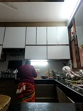 Hot-Sana2 online show from November 22, 2025, 6:23 am