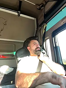 Snapshot of JanSy0 chatting on December 15, 2025, 11:27 am JanSy0 online show from December 15, 2025, 11:27 am