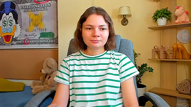 Stella-Maers online show from November 15, 2025, 8:07 am