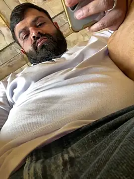 Snapshot of alan0ass chatting on August 3, 2026, 8:33 am alan0ass online show from August 3, 2026, 8:33 am