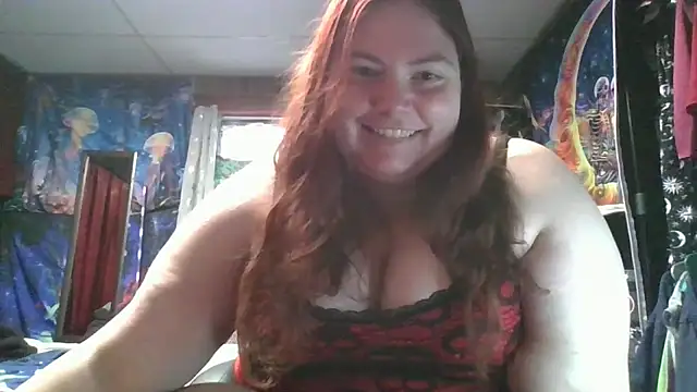 Amberstardusk online show from November 6, 2025, 2:10 pm