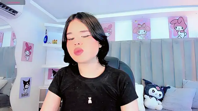 ClaudiaSophia online show from January 17, 2026, 11:36 am