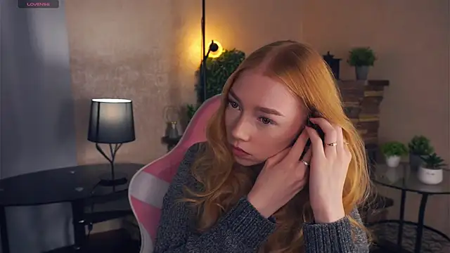 TariHedrix online show from November 15, 2025, 7:23 am