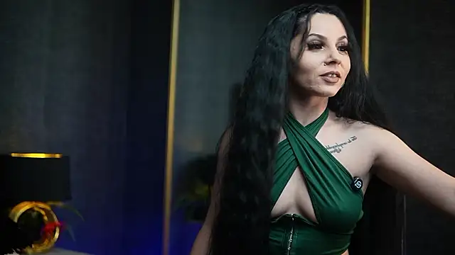 GiaEasyIce online show from February 19, 2026, 9:56 pm