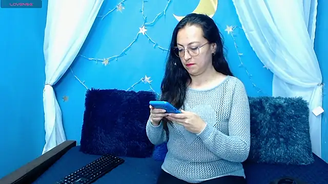 Lauryn Jones online show from February 19, 2026, 7:11 pm