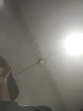 Elpichulotote20 online show from March 30, 2026, 3:41 am