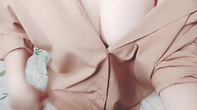 Sunny-Aurora online show from November 8, 2025, 2:59 am