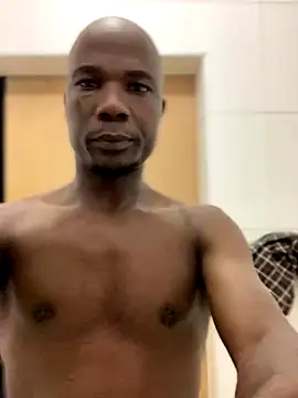 Snapshot of Ndodemnyama@xh chatting on January 6, 2026, 7:18 pm Ndodemnyamaxh online show from January 6, 2026, 7:18 pm