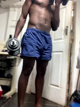 Snapshot of Ndodemnyama@xh chatting on January 9, 2026, 5:20 pm Ndodemnyamaxh online show from January 9, 2026, 5:20 pm