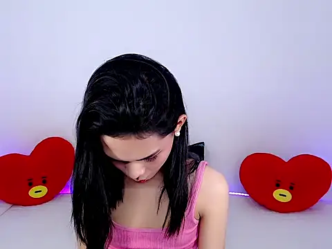 ursexydelancy  online show from April 21, 2026, 2:51 am