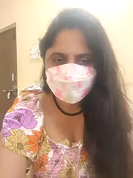 Snapshot of mouni499 chatting on February 16, 2026, 11:09 am mouni499 online show from February 16, 2026, 11:09 am