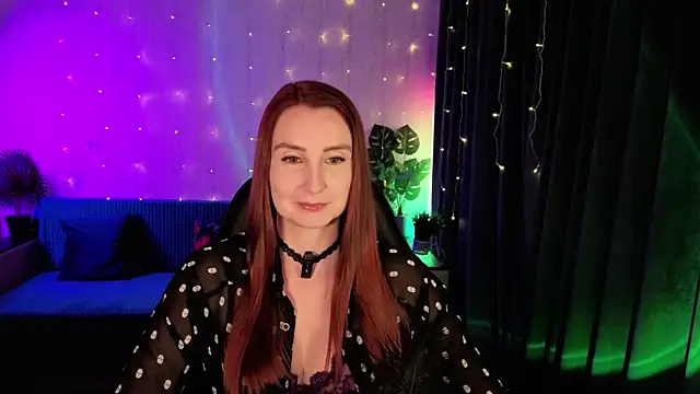 KristyRed online show from November 23, 2025, 6:29 pm