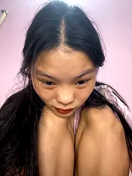 Snapshot of lung-linh chatting on December 1, 2025, 7:48 pm lung-linh online show from December 1, 2025, 7:48 pm