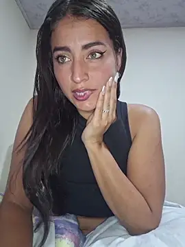 GISELLA   online show from November 25, 2025, 10:48 am