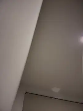 JIORYOvO online show from April 3, 2026, 4:52 am