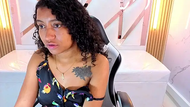 ninadelight tp online show from November 15, 2025, 8:13 pm