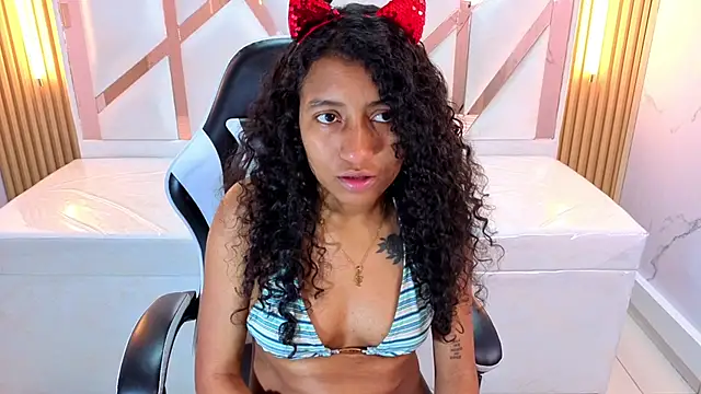 ninadelight tp online show from November 22, 2025, 7:46 pm