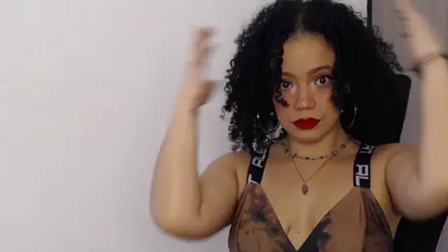 goddessvenus444 online show from March 3, 2026, 2:24 pm