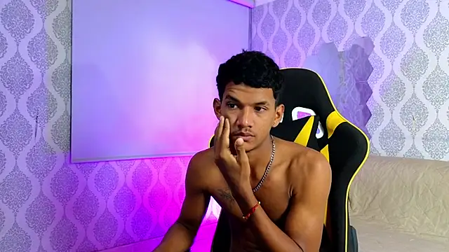 Boy savoy online show from December 2, 2025, 7:21 am