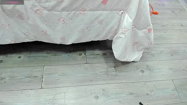 kendra london online show from March 28, 2026, 11:11 am