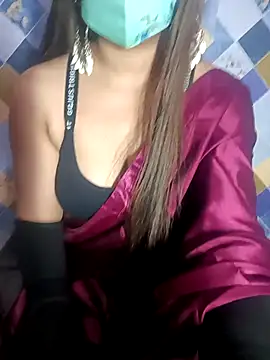 Snapshot of Sexy_leone chatting on November 8, 2025, 4:32 pm Sexy leone online show from November 8, 2025, 4:32 pm