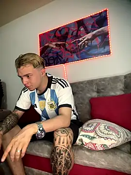 Nick orion online show from November 4, 2025, 1:15 pm