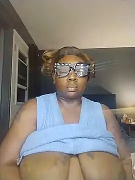 Snapshot of BiancaClarkson chatting on November 11, 2025, 7:14 am BiancaClarkson online show from November 11, 2025, 7:14 am