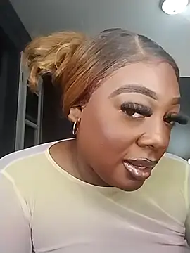 Snapshot of BiancaClarkson chatting on November 7, 2025, 5:56 am BiancaClarkson online show from November 7, 2025, 5:56 am