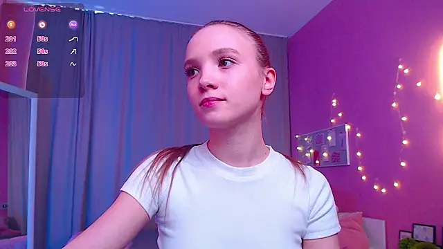 Adria Arjona online show from March 6, 2026, 7:36 am