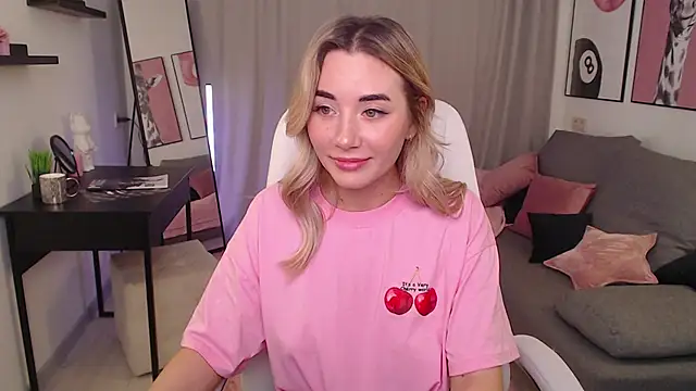 Rosie Mac online show from November 13, 2025, 1:09 am