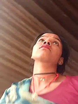 Rakhi singh online show from November 10, 2025, 10:20 am