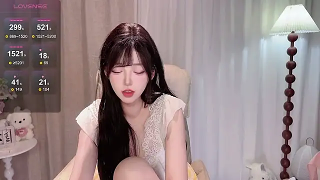 Snapshot of Yaiyigirl chatting on May 30, 2026, 4:12 pm Yaiyigirl online show from May 30, 2026, 4:12 pm