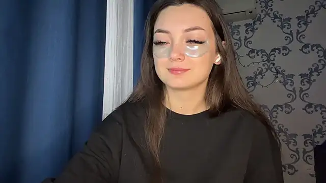 TwotyBright online show from February 1, 2026, 6:11 am