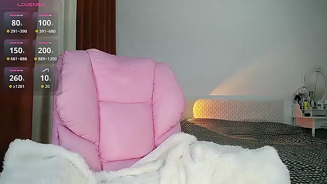 xxx719042 online show from November 11, 2025, 1:17 pm