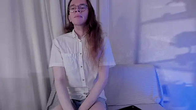 Mark Glover online show from November 29, 2025, 10:26 am