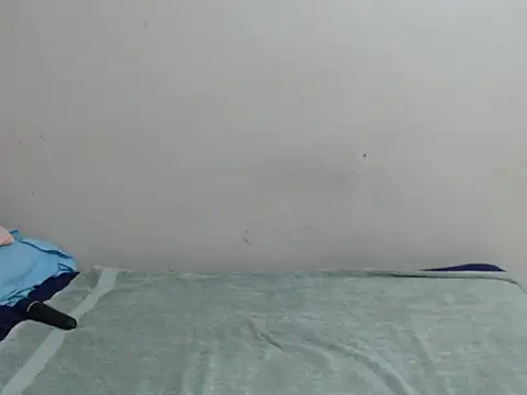 SexyLipss  online show from March 4, 2026, 6:04 pm