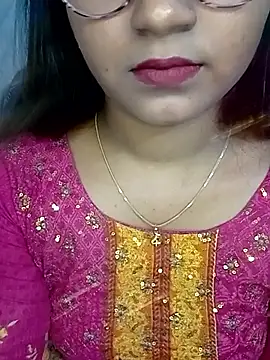 Neha533 online show from December 19, 2025, 9:17 pm