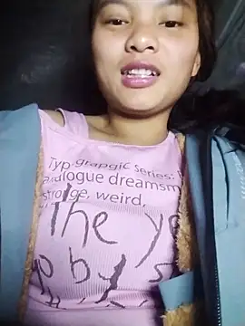 Ye n online show from November 18, 2025, 5:16 pm