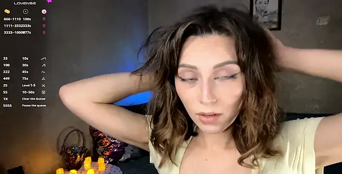 Snapshot of CrystaDepaul chatting on November 15, 2025, 7:07 pm CrystaDepaul online show from November 15, 2025, 7:07 pm