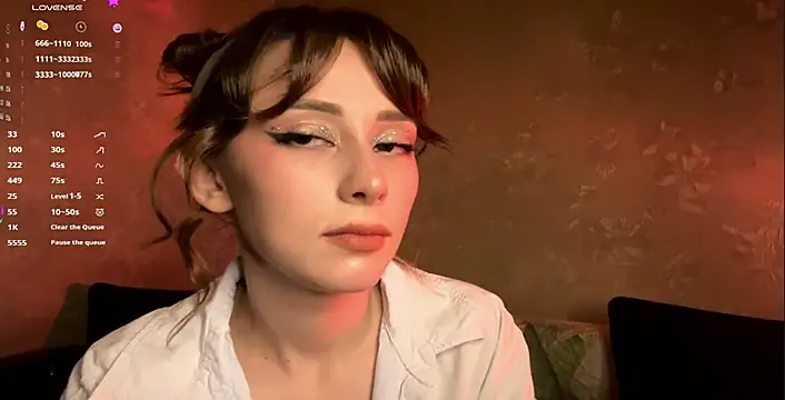 Snapshot of CrystaDepaul chatting on November 4, 2025, 5:39 pm CrystaDepaul online show from November 4, 2025, 5:39 pm