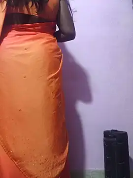 hyd couple7878 online show from March 19, 2026, 9:42 am