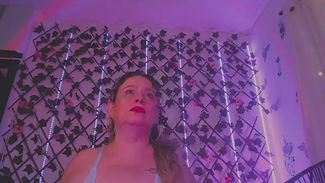 katjohanna online show from June 27, 2026, 10:38 pm