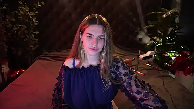 DanielaReign online show from March 3, 2026, 1:51 pm