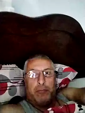 Snapshot of KAXABE11 chatting on November 21, 2025, 6:40 pm KAXABE11 online show from November 21, 2025, 6:40 pm