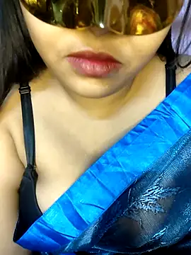 ANIMAA09 online show from November 29, 2025, 5:13 pm