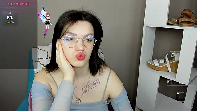 Karina Kellyy online show from November 20, 2025, 2:12 am