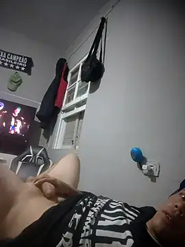 Snapshot of Jhou_zo chatting on January 17, 2026, 6:06 am Jhou zo online show from January 17, 2026, 6:06 am