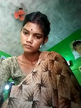 Jooli cuty online show from April 28, 2026, 3:00 am